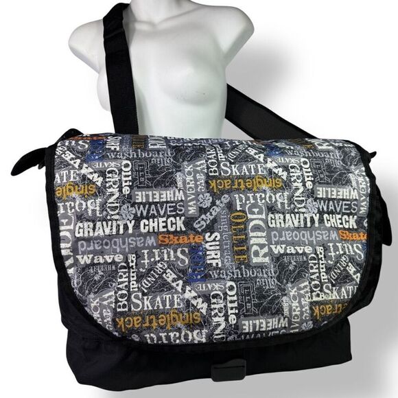 L.L. Bean Messenger Shoulder Flap Crossbody Bag Graffiti Skateboard Surfer Surf - Picture 13 of 16